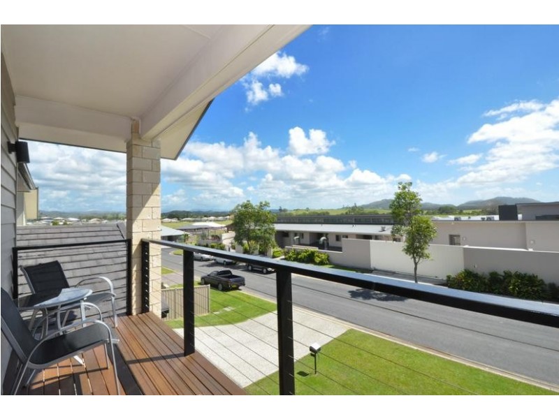 6 Mylestom Circle, Pottsville NSW 2489