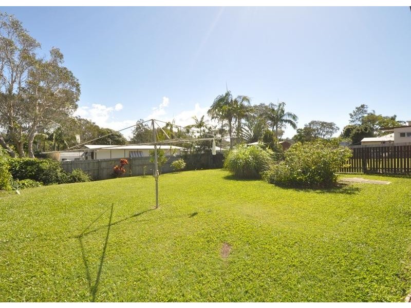 17 Tweed Coast Road, Pottsville NSW 2489