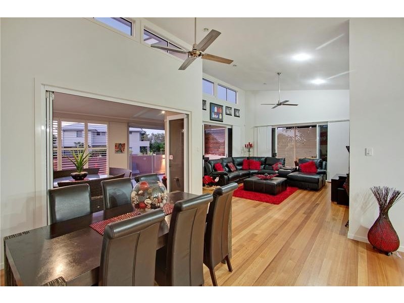 12 Newcastle Drive, Pottsville NSW 2489