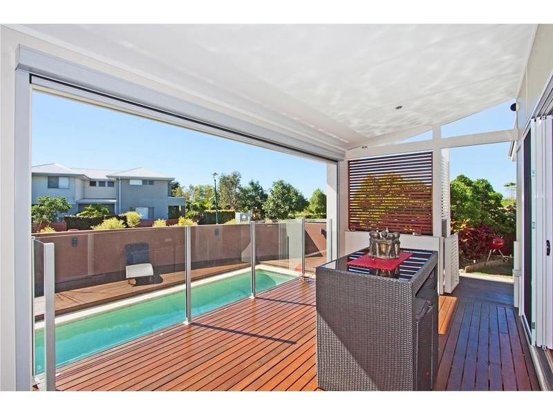 12 Newcastle Drive, Pottsville NSW 2489