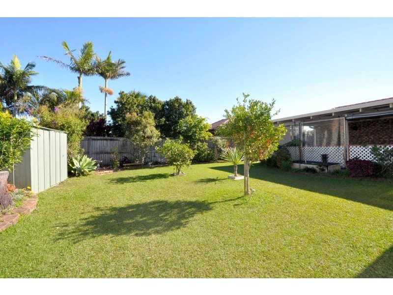 10 Sarah Court, Pottsville NSW 2489