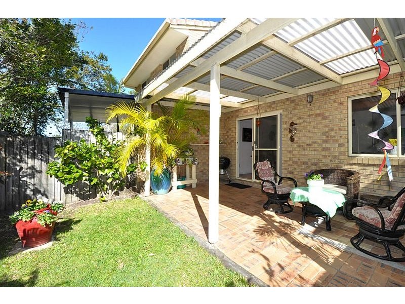 2/32 Royal Drive, Pottsville NSW 2489
