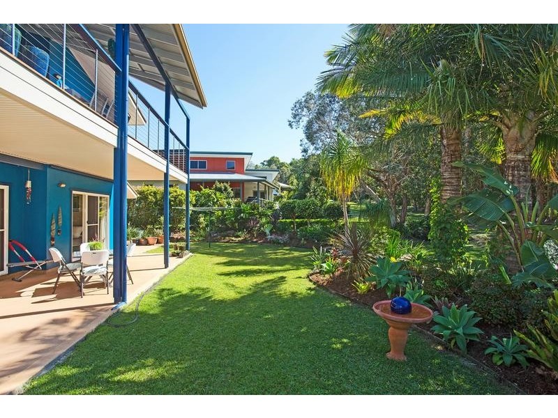25 Muskheart Circuit, Pottsville NSW 2489