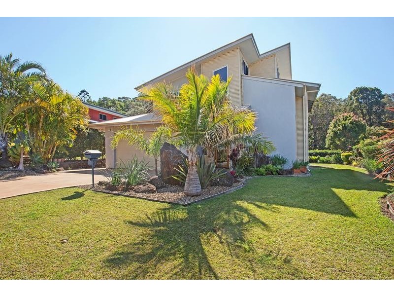 25 Muskheart Circuit, Pottsville NSW 2489