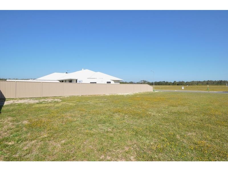 4 Lindwall Avenue, Pottsville NSW 2489