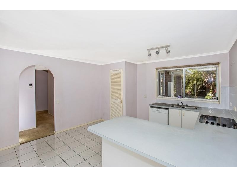 16 Sarah Court, Pottsville NSW 2489