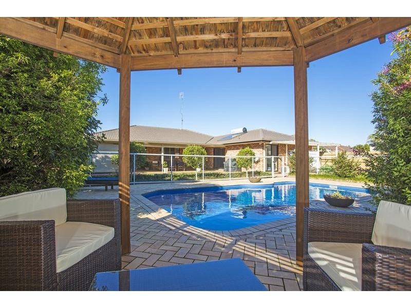 42 Edward Avenue, Pottsville NSW 2489