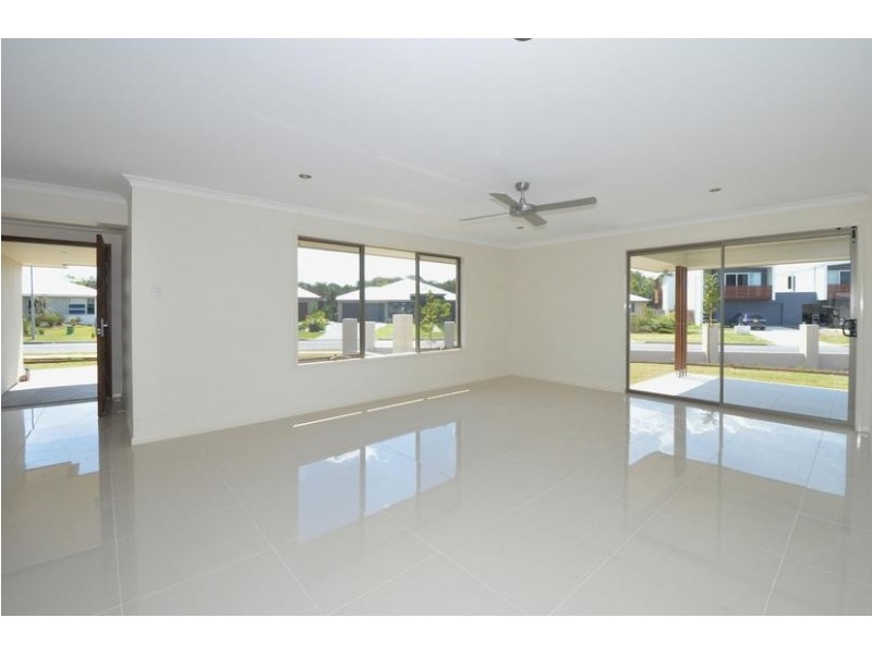 7 Hassett Drive, Pottsville NSW 2489