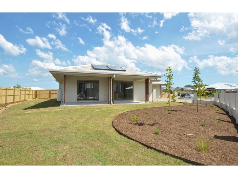 7 Hassett Drive, Pottsville NSW 2489