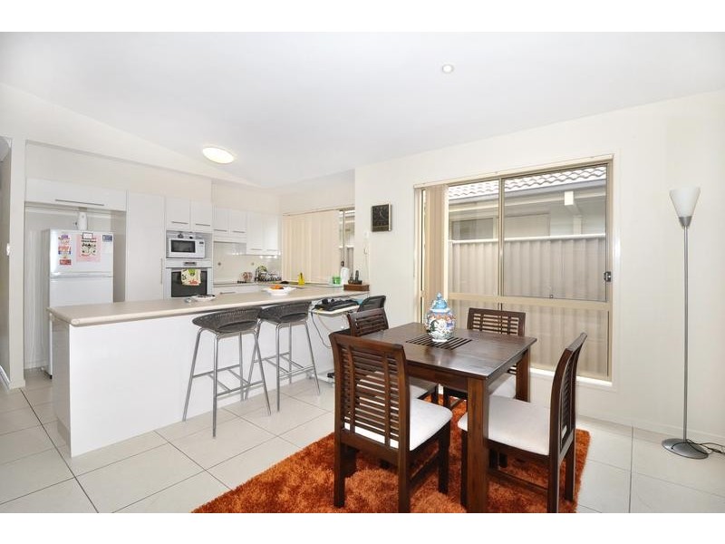 2/70 Lennox Circuit, Pottsville NSW 2489