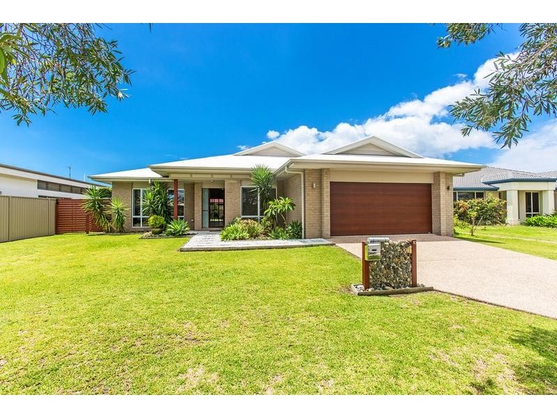 10 Moonee Street, Pottsville NSW 2489