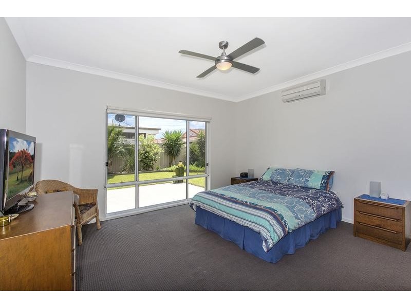 10 Moonee Street, Pottsville NSW 2489