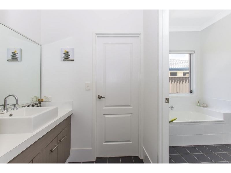 10 Moonee Street, Pottsville NSW 2489