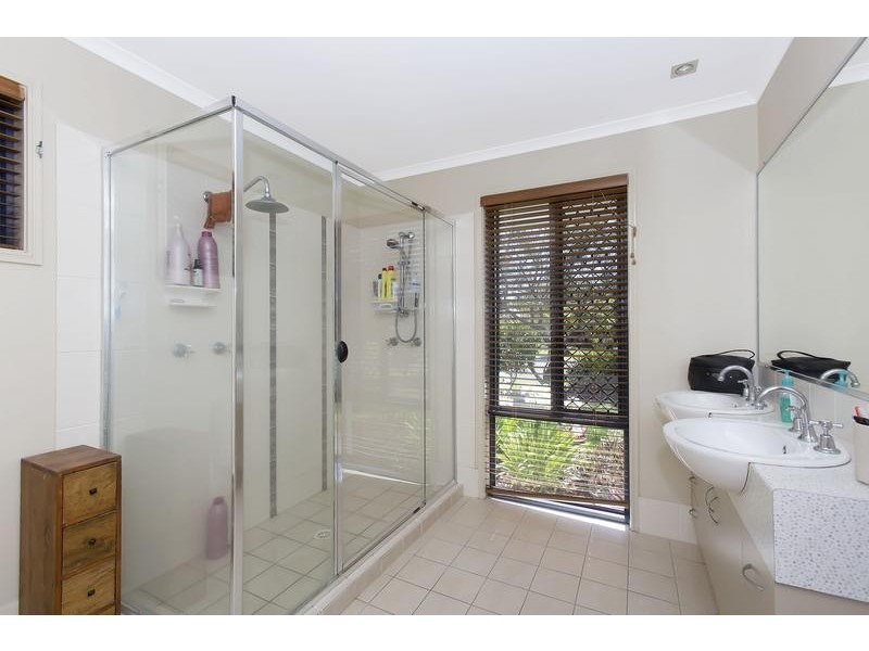 2 Yamba Street, Pottsville NSW 2489