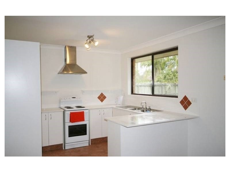 35 McKenzie Avenue, Pottsville NSW 2489
