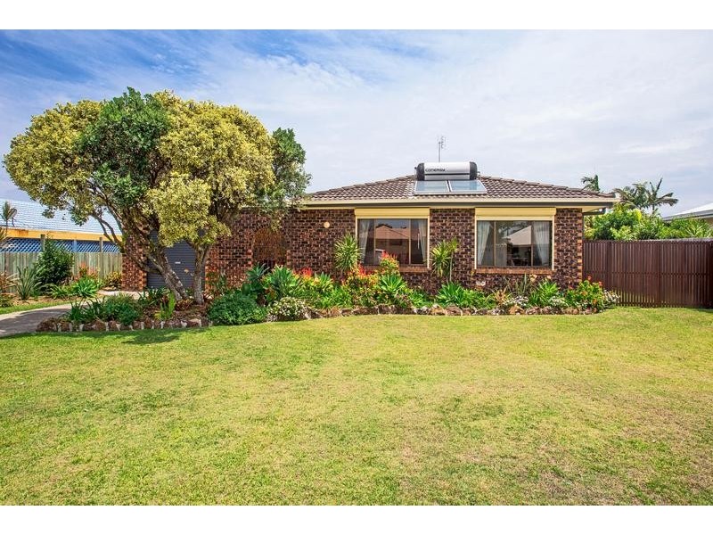 12 Victoria Avenue, Pottsville NSW 2489