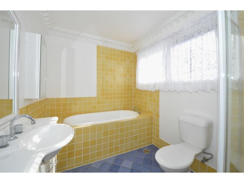 4 Warwick Park Road, Sleepy Hollow NSW 2483