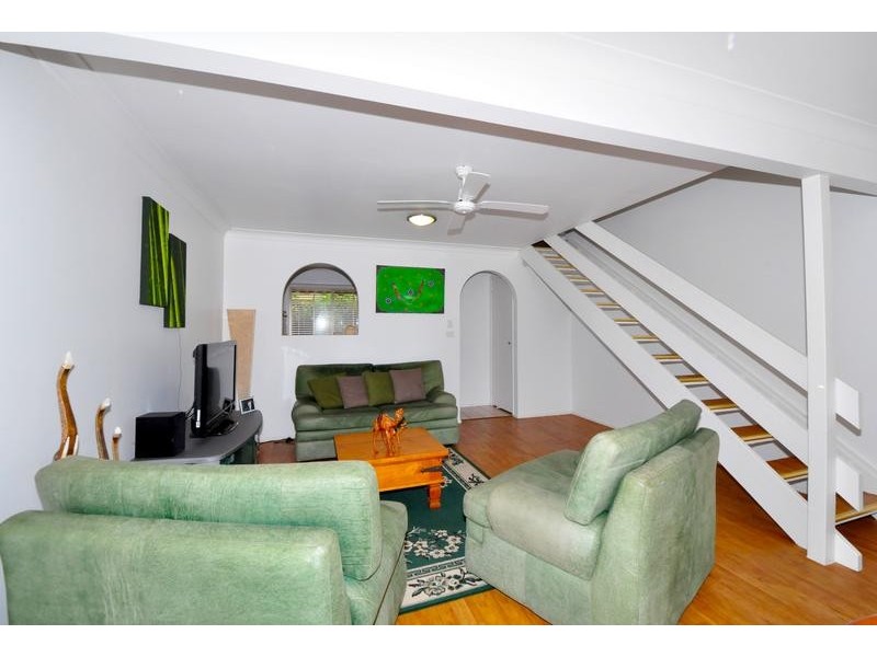 2/1 Mount Batten Court, Pottsville NSW 2489