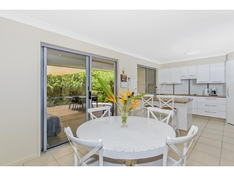 2/5 Terrigal Street, Pottsville NSW 2489