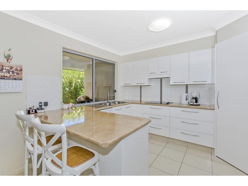 2/5 Terrigal Street, Pottsville NSW 2489