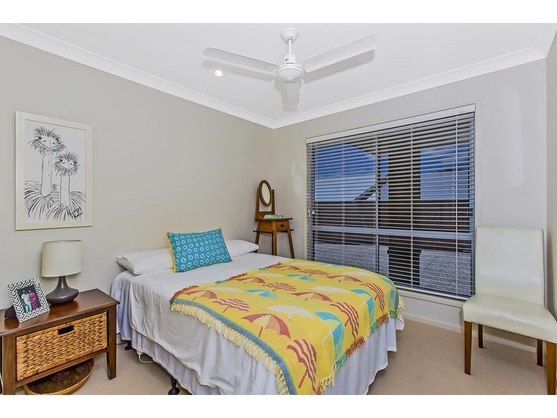 2/5 Terrigal Street, Pottsville NSW 2489