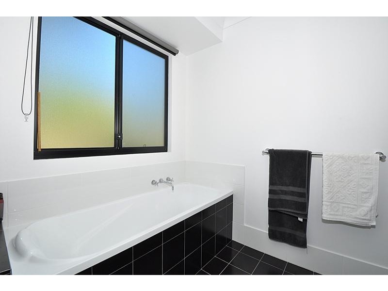 11 Hovea Drive, Pottsville NSW 2489