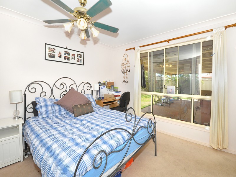 36 McKenzie Avenue, Pottsville NSW 2489