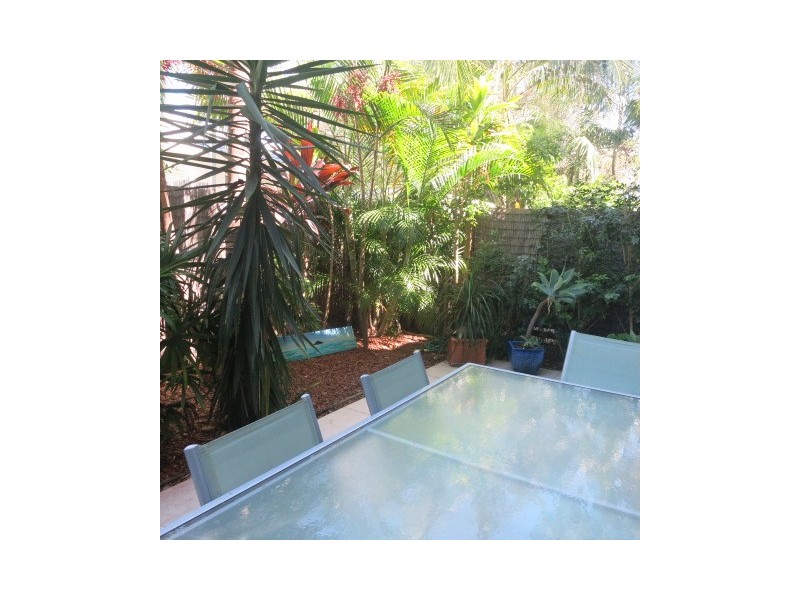 4/2-4 Overall Drive, Pottsville NSW 2489