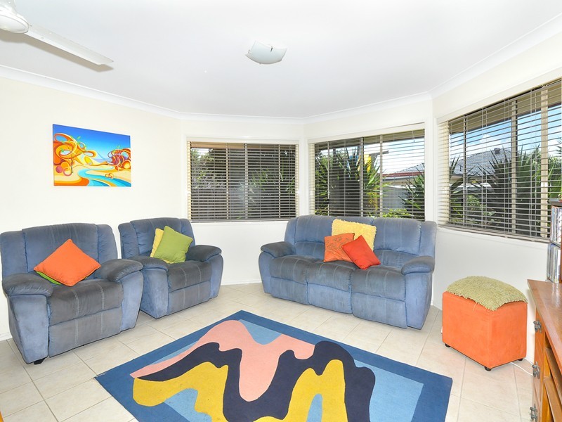 24 McKenzie Avenue, Pottsville NSW 2489