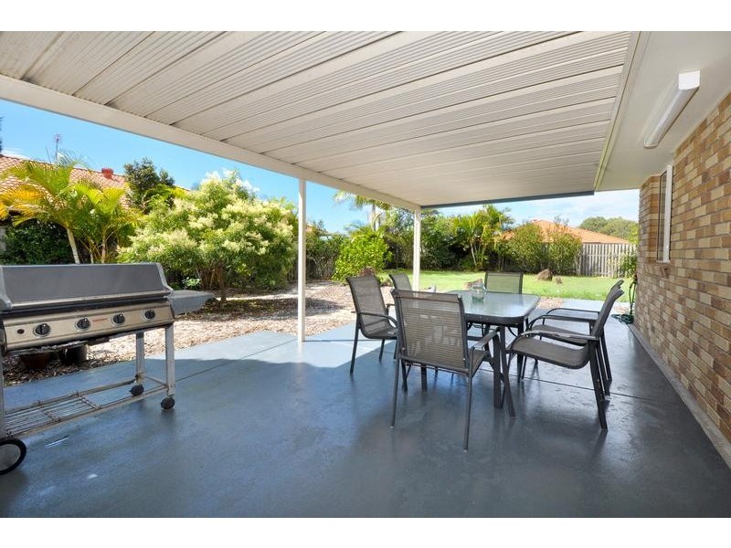 15 Border Crescent, Pottsville NSW 2489