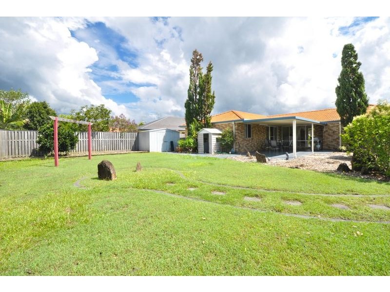 15 Border Crescent, Pottsville NSW 2489