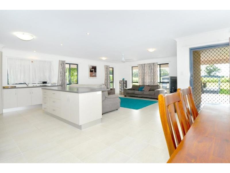 12 Pottsville Road, Mooball NSW 2483