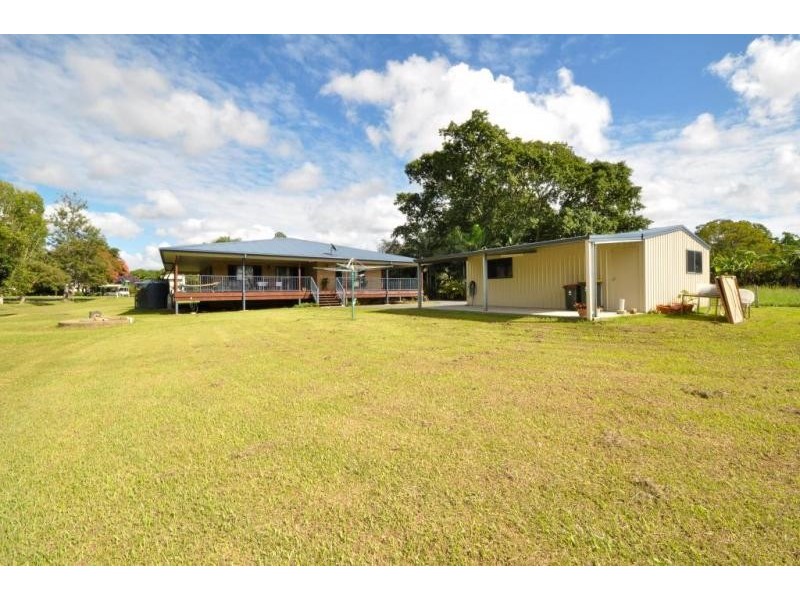 12 Pottsville Road, Mooball NSW 2483