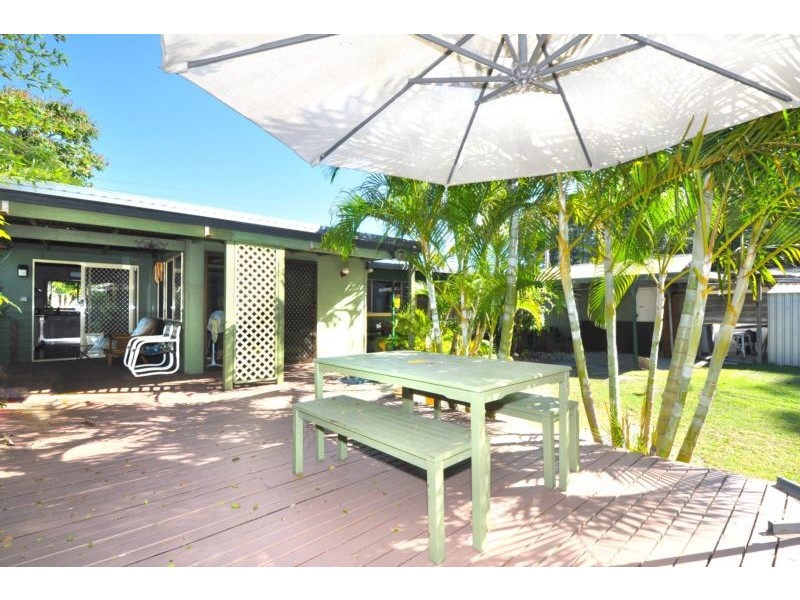 37 Coronation Avenue, Pottsville NSW 2489
