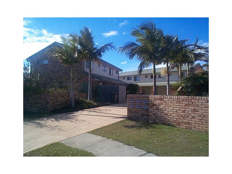 2/11 Hampton Court, Pottsville NSW 2489