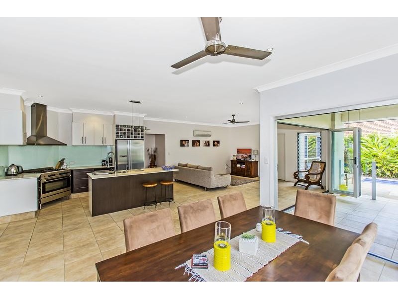 19 Suffolk Parade, Pottsville NSW 2489