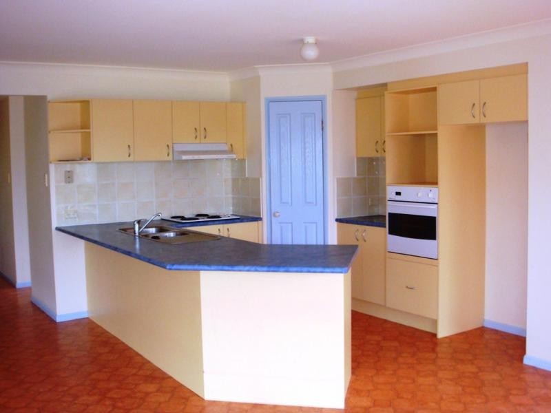 4 Taylor Drive, Pottsville NSW 2489