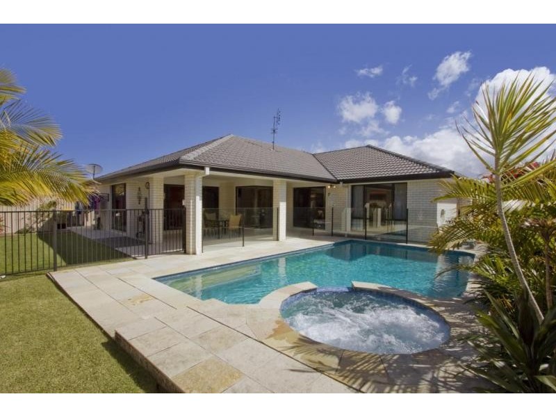 6 Moonee Street, Pottsville NSW 2489