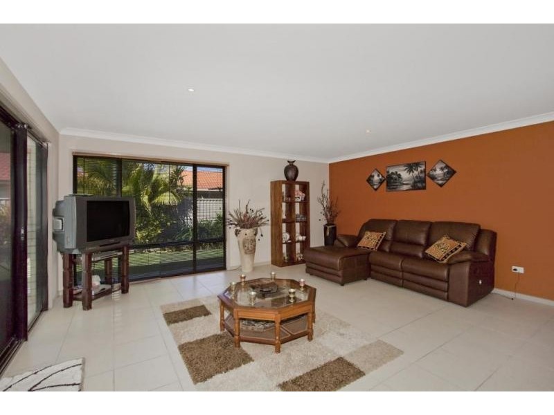 6 Moonee Street, Pottsville NSW 2489