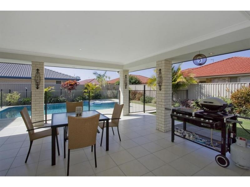 6 Moonee Street, Pottsville NSW 2489