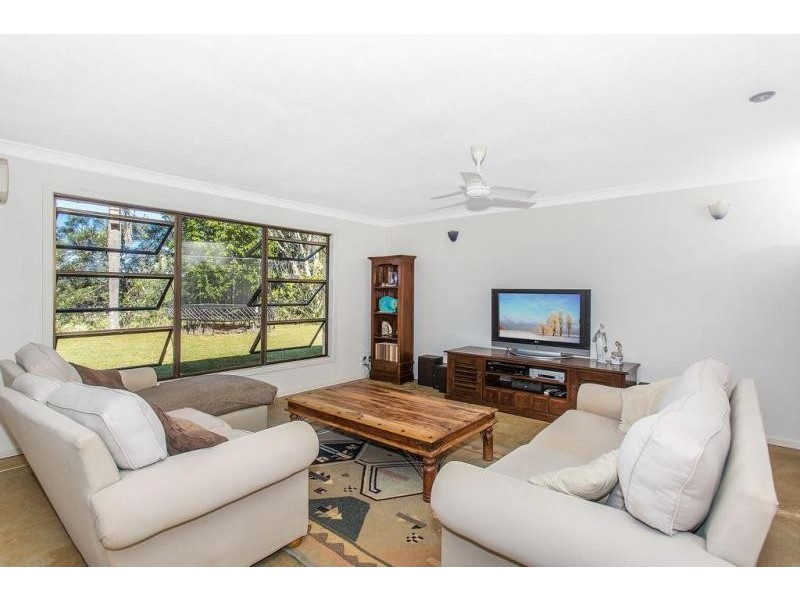 147 Pottsville Road, Mooball NSW 2483