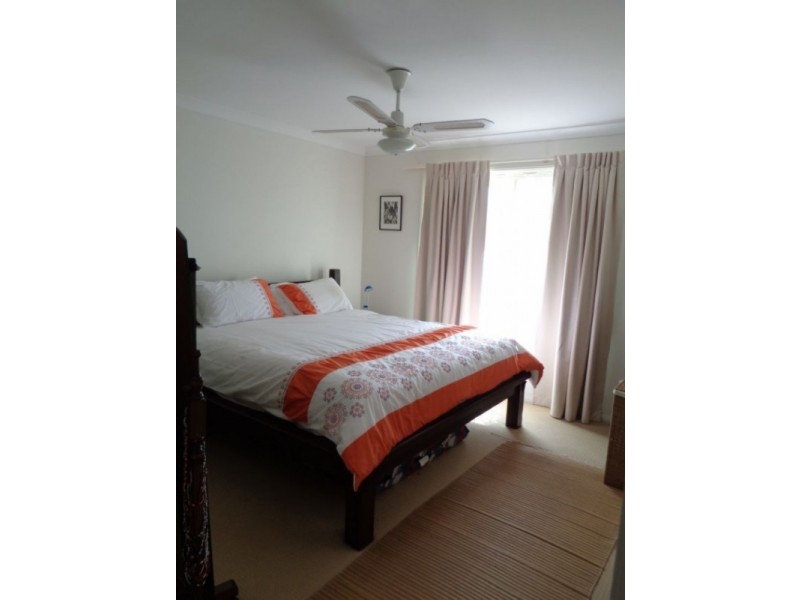 1/2 Miller Place, Pottsville NSW 2489