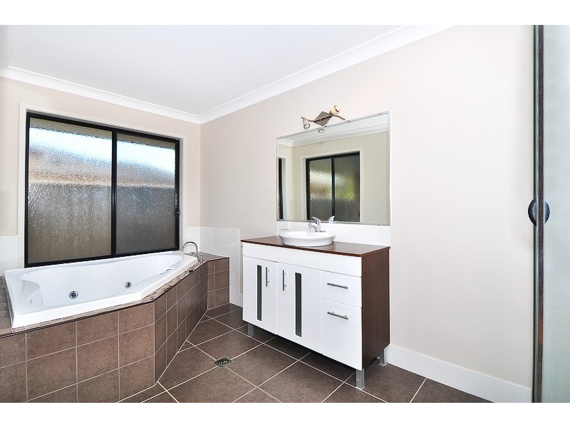 11 Mullaway Parade, Pottsville NSW 2489