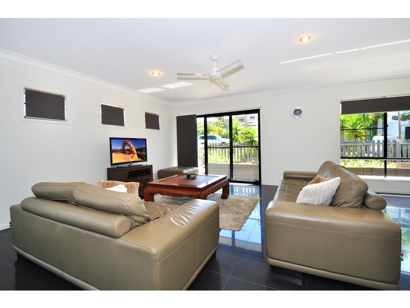 1 Butternut Place, Pottsville NSW 2489