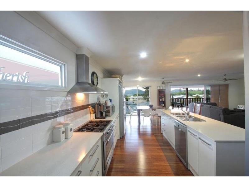 123 Newcastle Drive, Pottsville NSW 2489