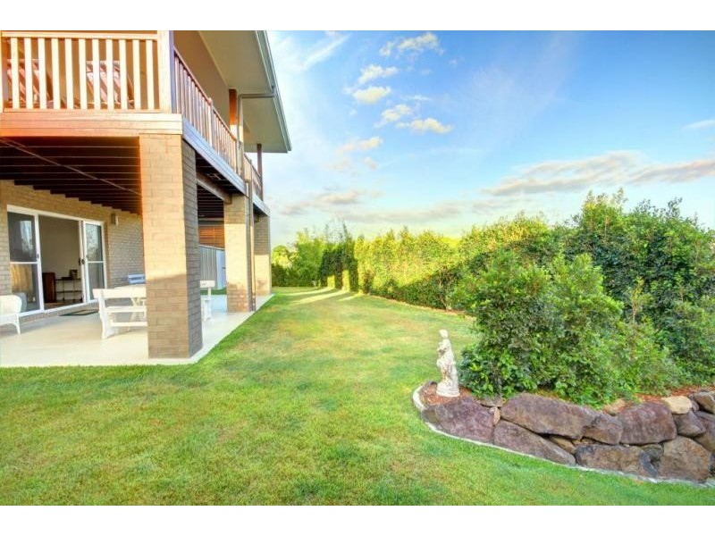 123 Newcastle Drive, Pottsville NSW 2489