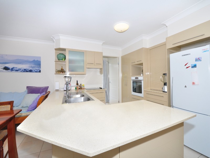 2/12 Lennox Circuit, Pottsville NSW 2489