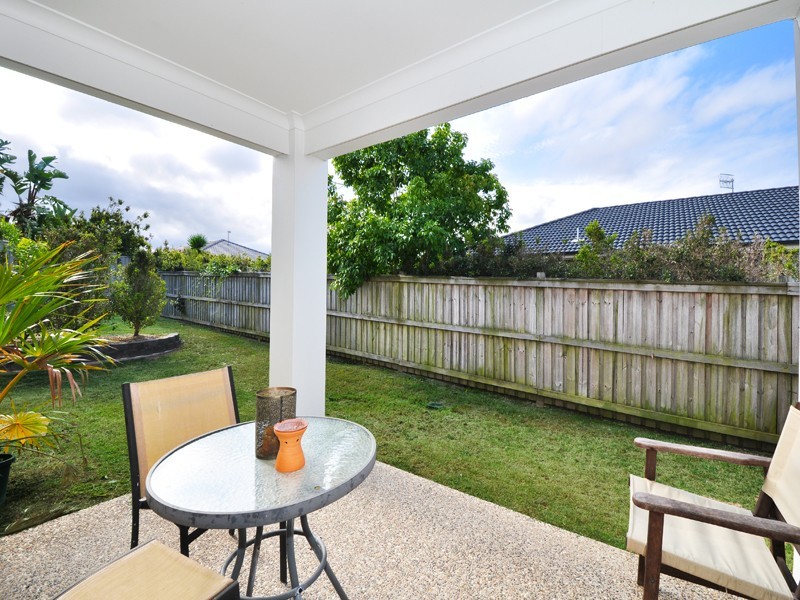 2/12 Lennox Circuit, Pottsville NSW 2489