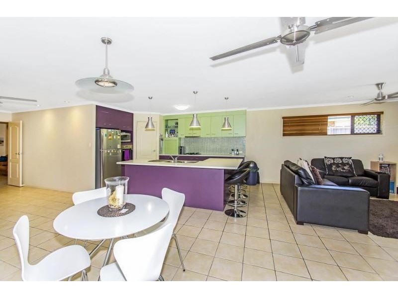 2 Yamba Street, Pottsville NSW 2489