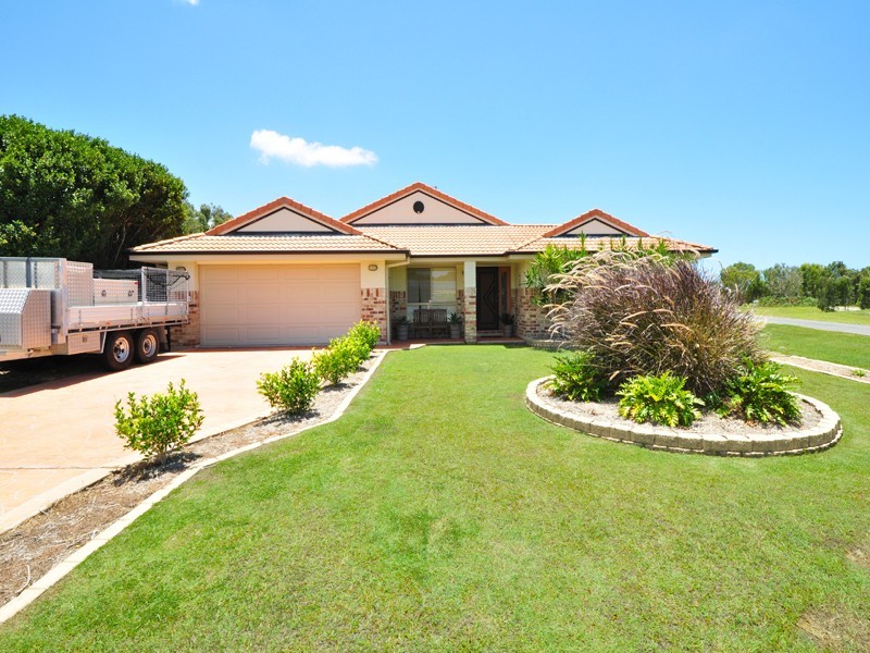 16 Border Crescent, Pottsville NSW 2489